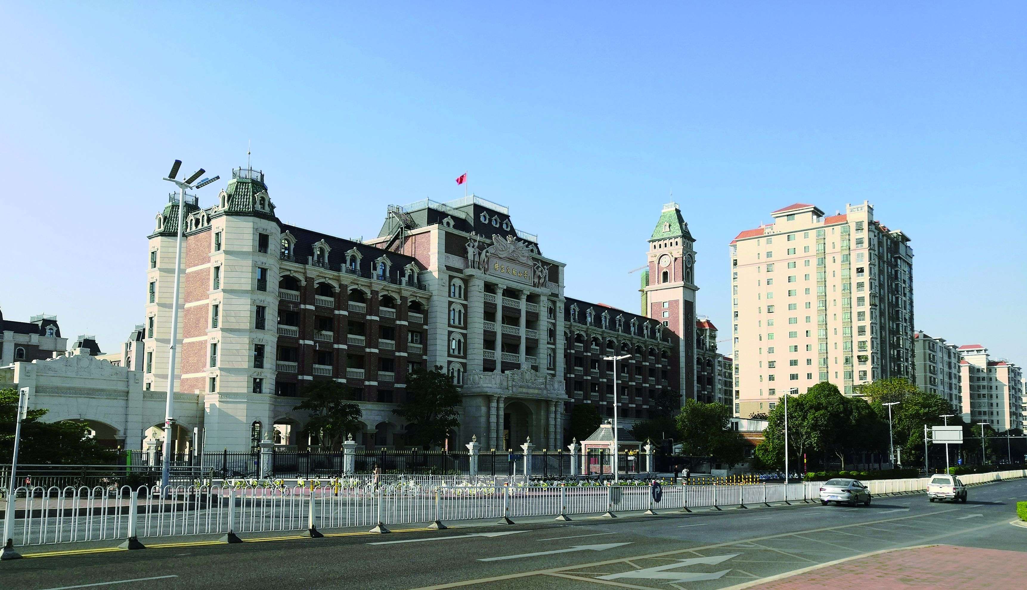 佛山市英才实验学校